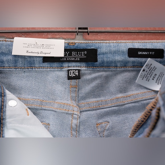 Judy Blue Skinny Jeans - Light Wash - Picture 6 of 14